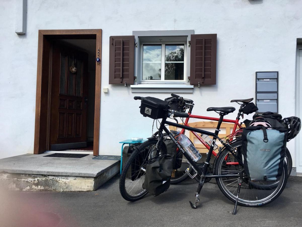 Bed and Breakfast The Delicate Question Which Швіц Екстер'єр фото